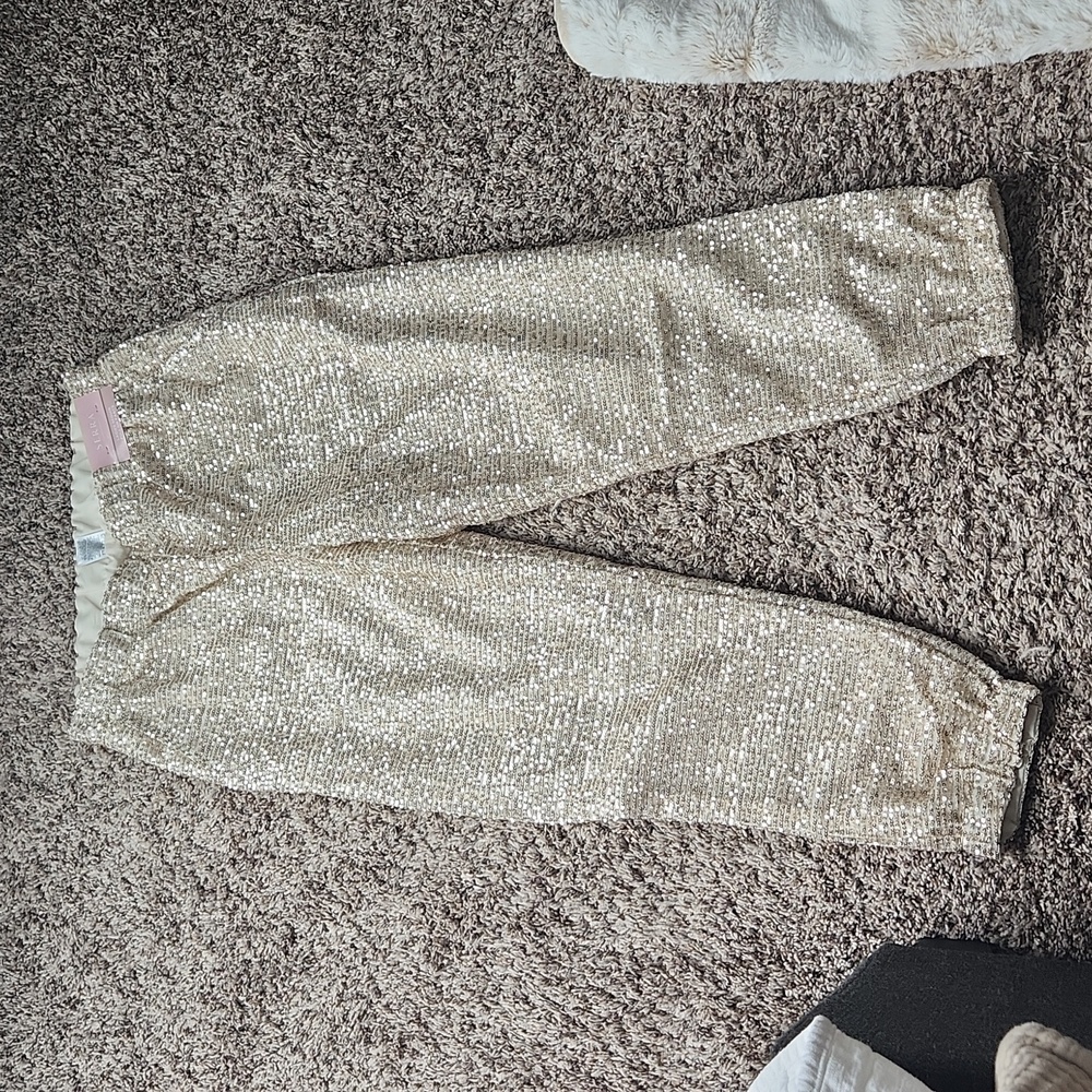 NWT Women sequin pull on pant joggers medium